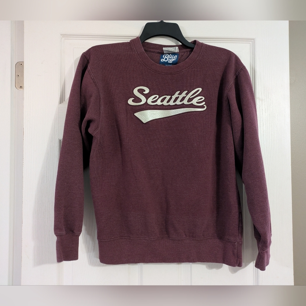 Blue 84 Space Needle Seattle Washington Maroon Patch Crewneck Sweatshirt Small